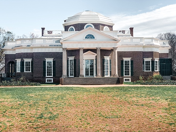 A view of the backside of the Monticello estate designed by Thomas Jefferson